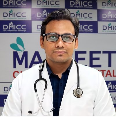 Dr. Sahaj Prajapati in dmicc hospital jaipur